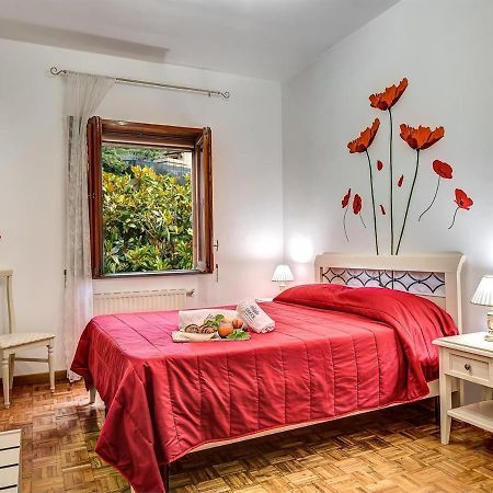 Villa Dei Fiori - Exclusive Villa With Garden In Sorrento Coast ヴィーコ・エクエンセ エクステリア 写真